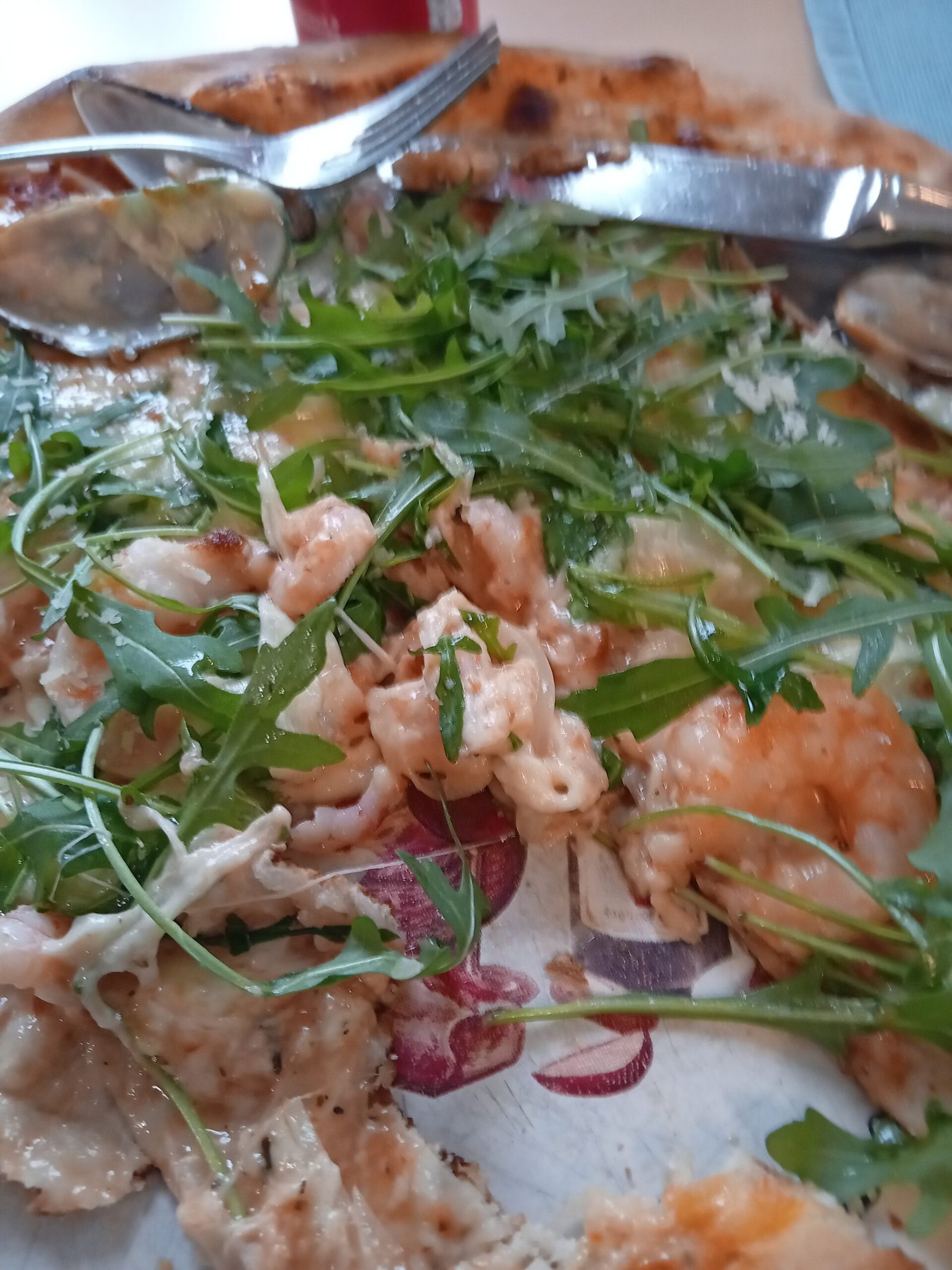 Skyddad: Vi är röda. Vi är vita. Vi står samman sida vid sida.